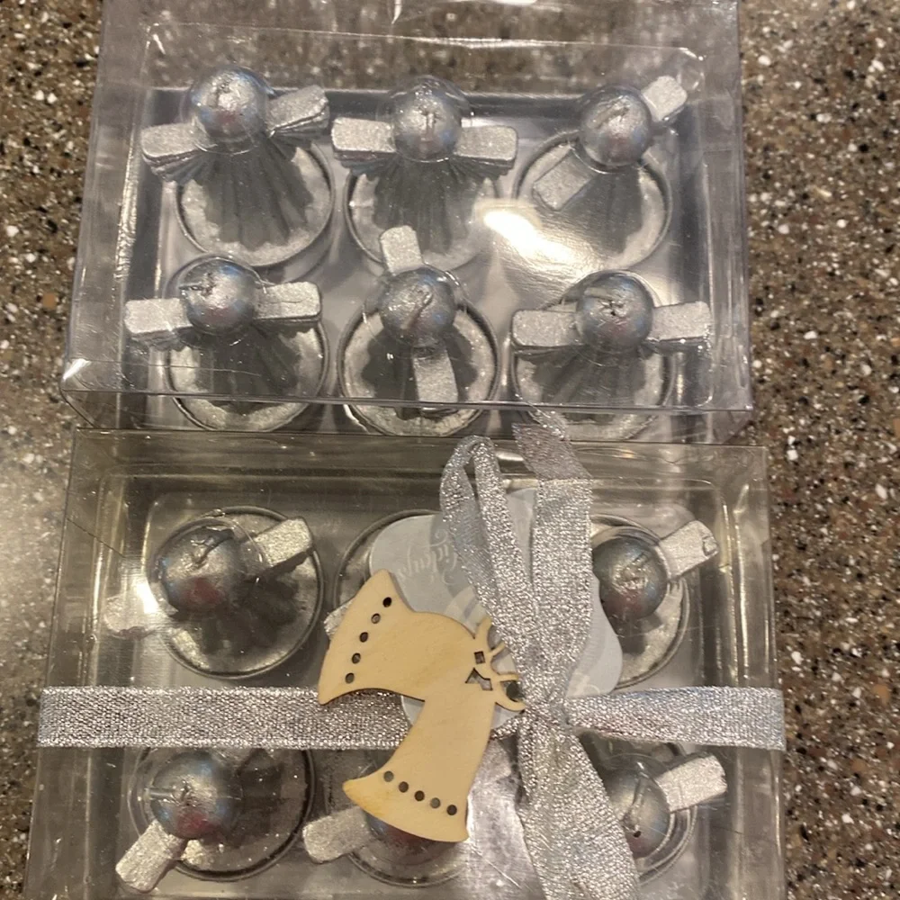 42 Silver & Gold Christmas Tea Light Candles